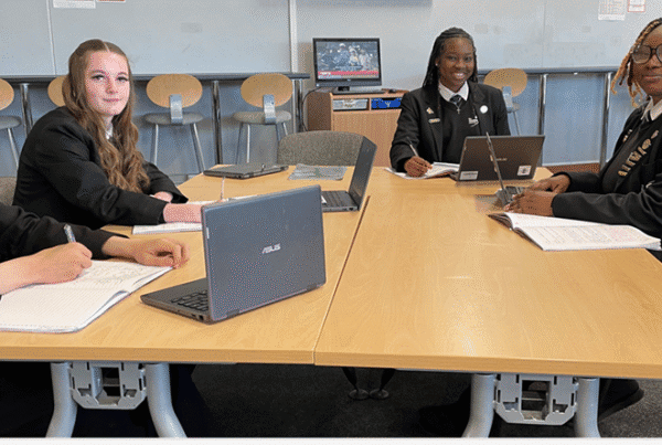 Students from Harris Riverside